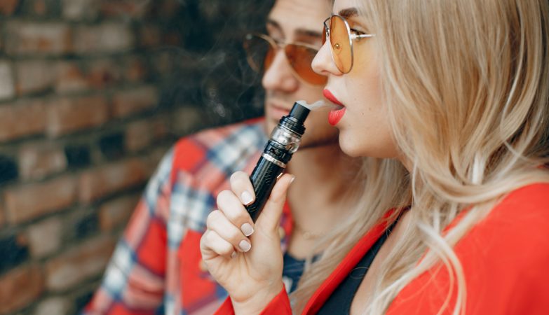 Cigarette électronique : guide pour comprendre le tirage serré et le tirage aérien
